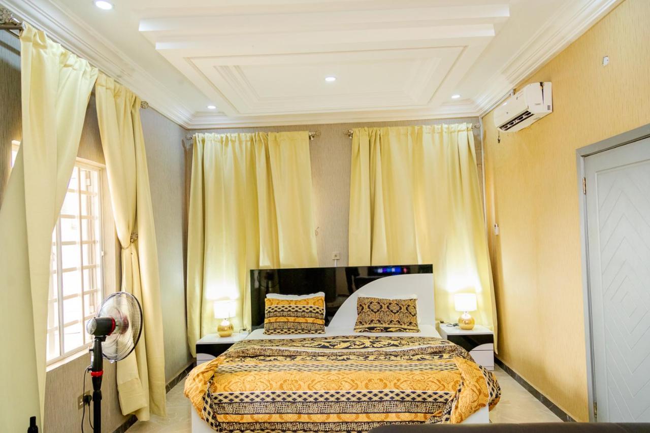 Akingston Residence Ibadan Buitenkant foto